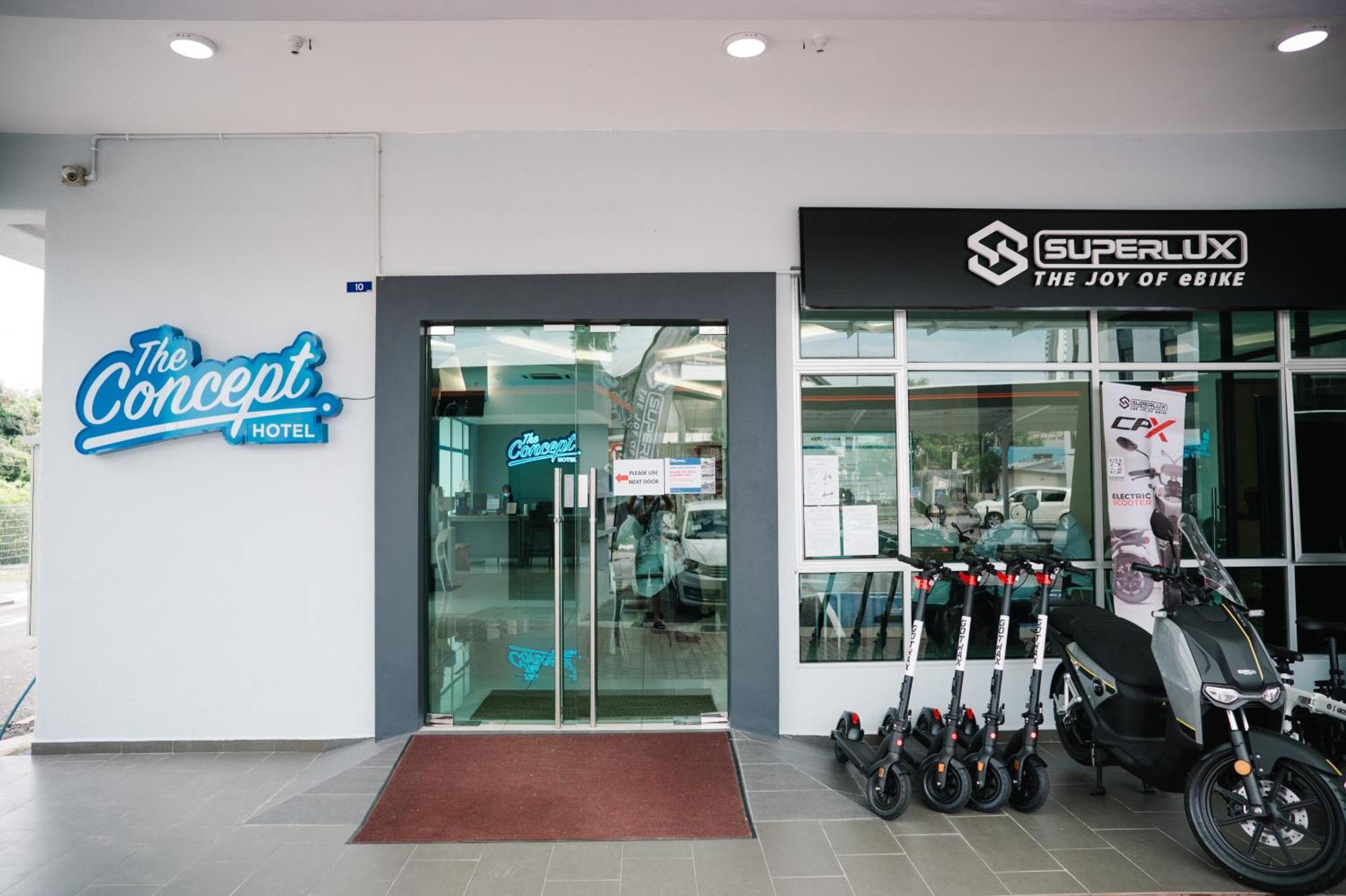 The Concept Hotel Melaka City Exterior photo